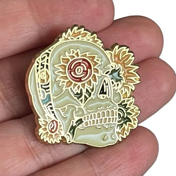 Vincent Van Gogh Inspired Artwork Sunflower Skull Enamel Pin - Picture 6 of 9